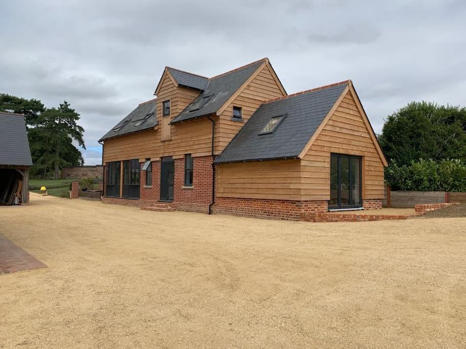 The Old Stables Villa Salisbury Exterior foto