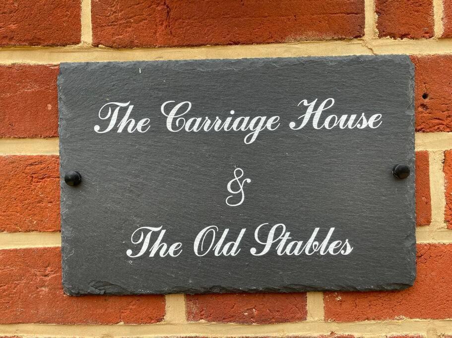 The Old Stables Villa Salisbury Exterior foto